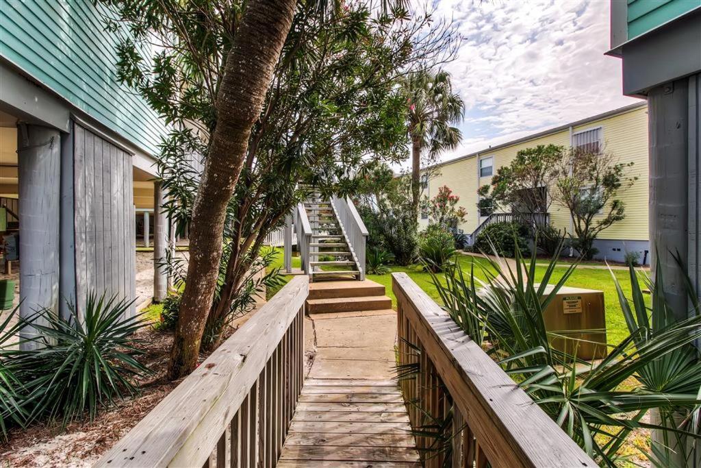 Renovated Pensacola Beach Condo With Community Pool! المظهر الخارجي الصورة